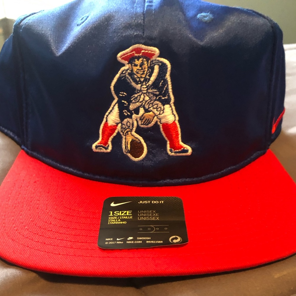 NWOT New England Patriots 🏈💙🤍 Cap 🧢